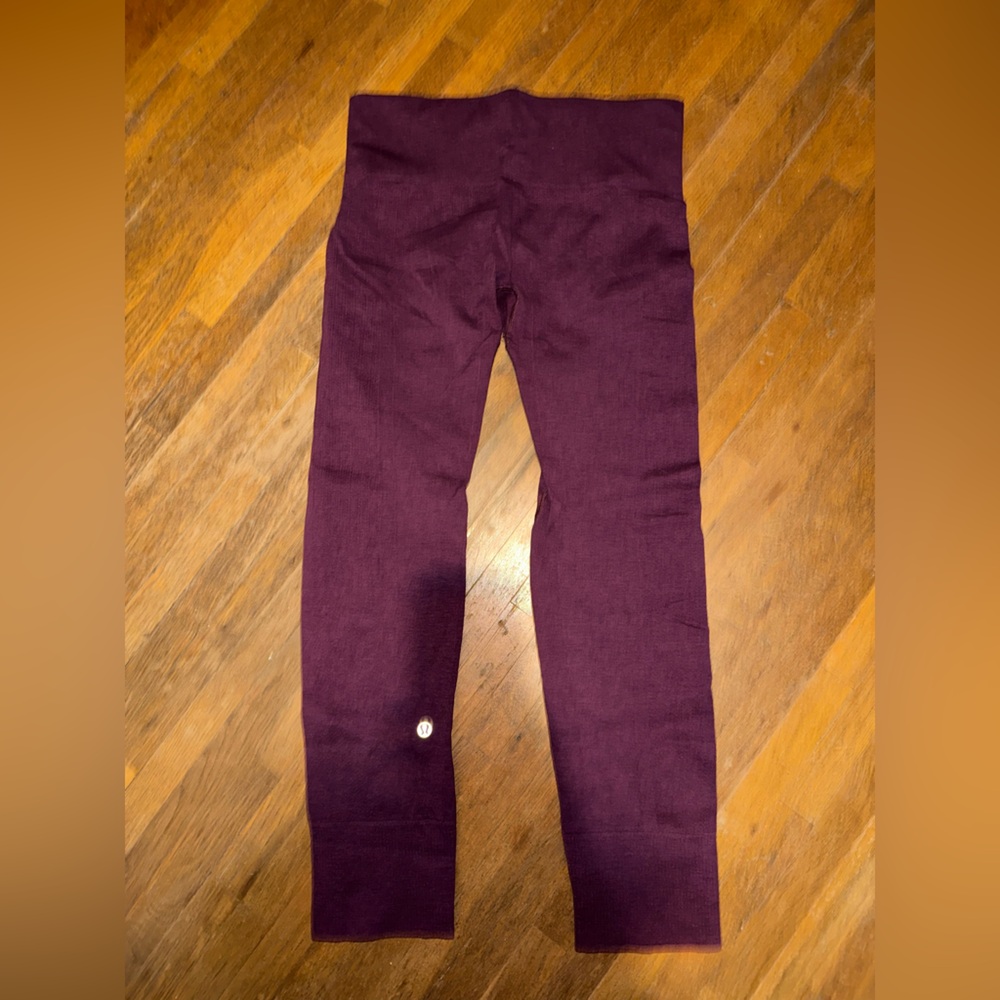 LULULEMON LEGGINGS